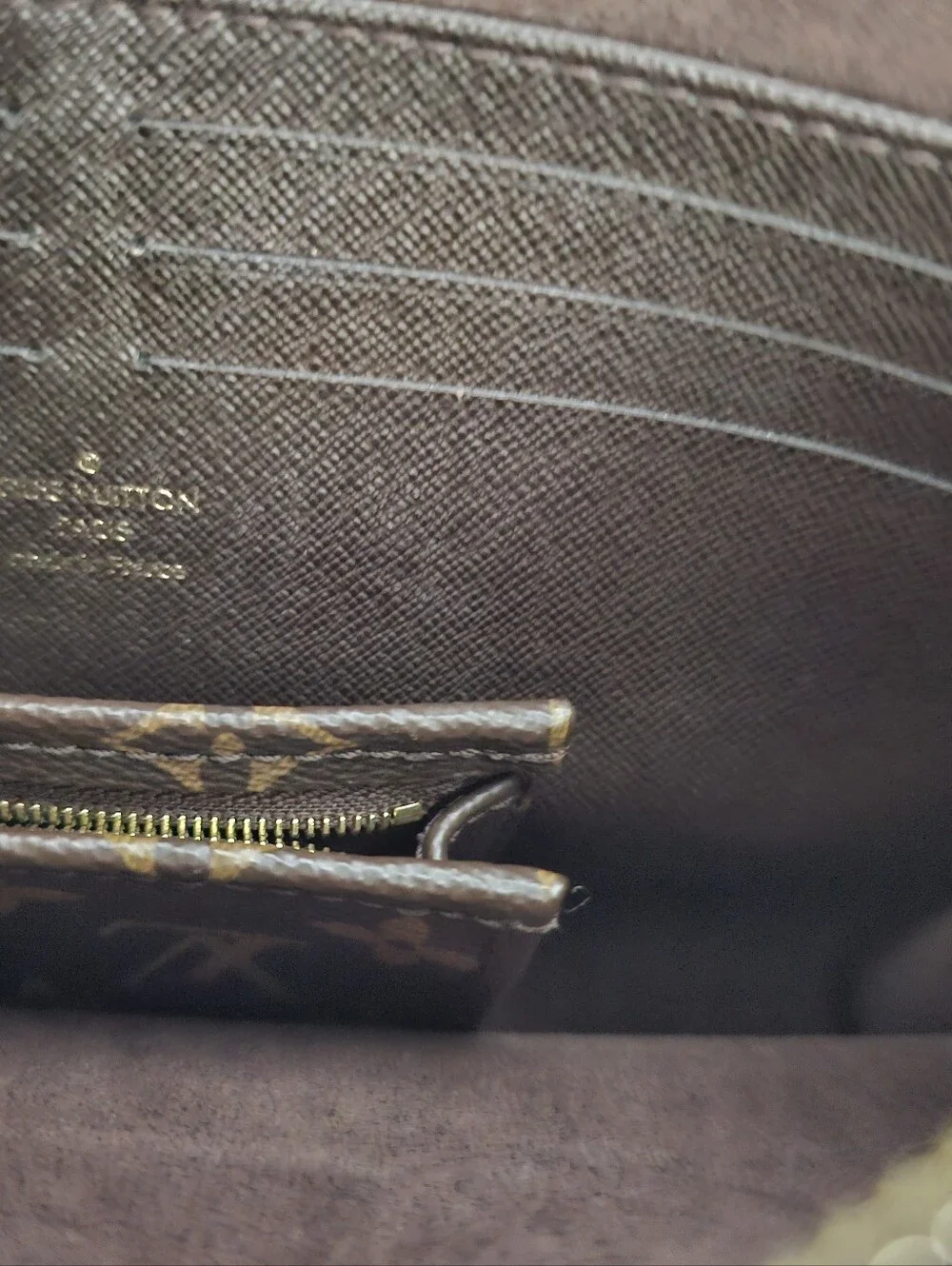 Louis Vuitton classic louis